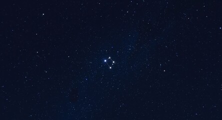 Naklejka premium Polaris constellation brightly displayed in star-filled space