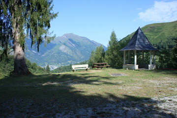 eaux bonnes chemin de l'imp&eacute;ratrice