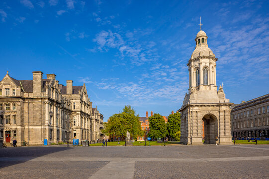 The Campanile, Parliament Square, Trinity College, Dublin, Republic of Ireland, Europe