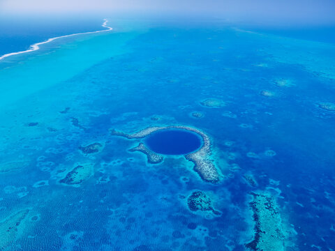 The Great Blue Hole, Lighthouse Reef, aerial view, Belize District, Belize