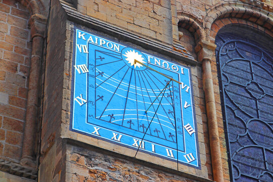Sundial, Ely Cathedral, Cambridgeshire, England, UK