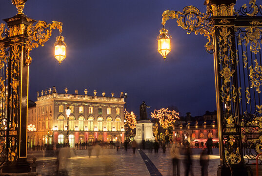 Rococo style gilded wrought iron gates by Jean Lamour, Museum of Fine Arts, Place Stanislas, Nancy, Meurthe-et-Moselle department, Lorraine region, France, Europe