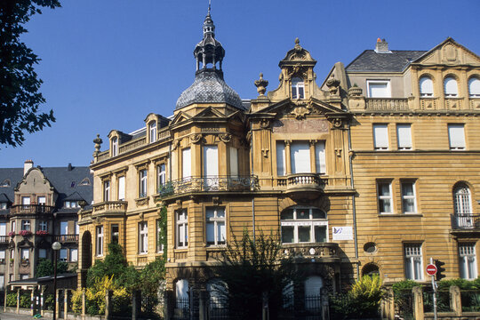 Buildings in the Foch Avenue, German imperial area, Metz, Moselle department, Lorraine region, France, Europe
