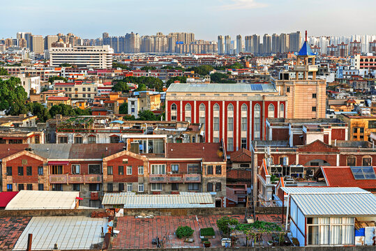 City view of the old town of Quanzhou: Emporium of the World (UNESCO World Heritage), Fujian Province, China