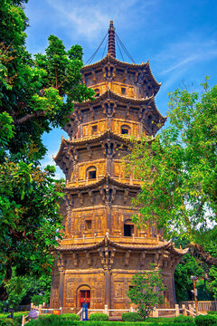 West Pagoda (Renshou Pagoda) of Kaiyuan Temple, Quanzhou, Fujian Province, China