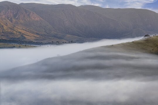 Early morning fog over valleys and mountains, Serra da Canastra, Minas Gerais state, Brazil