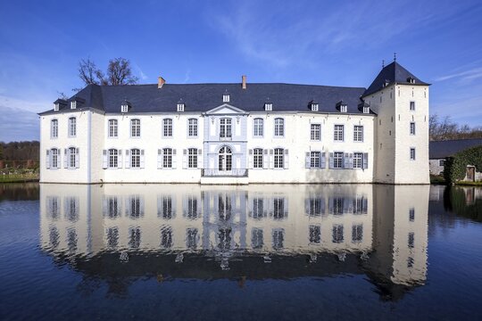 Annevoie Castle, Ch&acirc;teau d'Annevoie, Municipality of Anh&eacute;e, Province of Namur Wallonia, Belgium