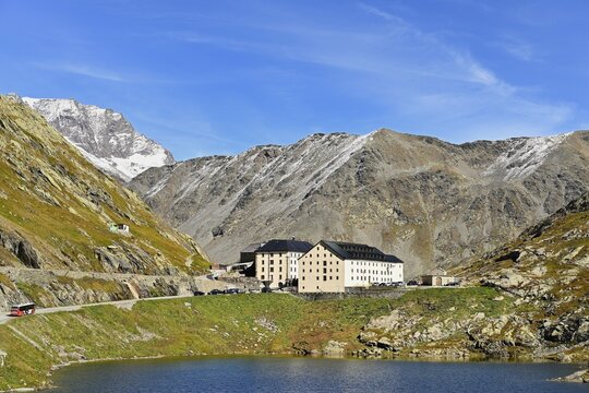 Hospice and monastery of the Augustinian canons, Great Saint Bernard Pass, Colle del Gran San Bernardo, Col du Grand Saint-Bernard, Canton Valais, Switzerland