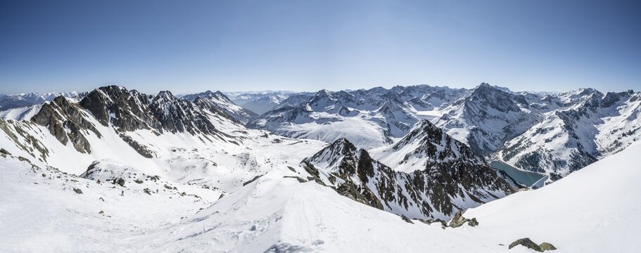 Alpine panorama, view of Stubai Alps with L&auml;ngental reservoir, mountains in winter, Sellraintal, K&uuml;htai, Tyrol, Austria