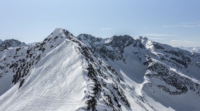 Mitterzeigerkogel, aerial view, peaks and mountains in winter, Sellraintal, K&uuml;htai, Tyrol, Austria