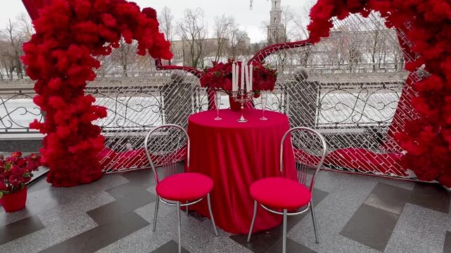 Heart-shaped embankment decoration for Valentine's Day