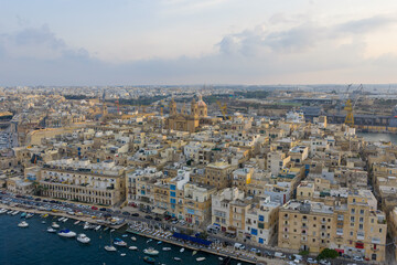 Naklejka premium Birgu Waterfront - Birgu, Malta