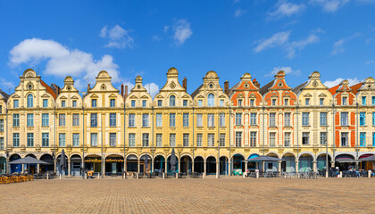Panorama of Arras old town with Flemish-Baroque-style townhouses buildings on La Petite market Place des Heros Heroes Square in city center, panoramic view of houses in Arras city centre, France