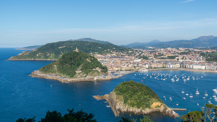 Fototapeta premium Scenic view of Donostia San Sebastián, Spain