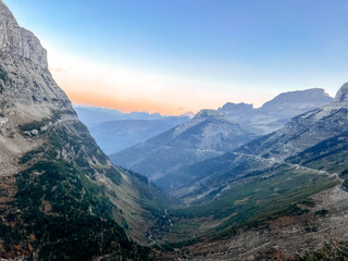 Obraz premium glacier national park scenic overlook