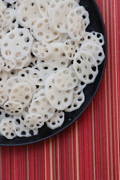 Fresh raw lotus root slices,, cooking ingredient