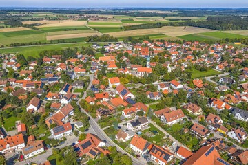 Das Alpenvorland n&ouml;rdlich des Ammersee rund um Geltendorf in Oberbayern aus der Vogelperspektive