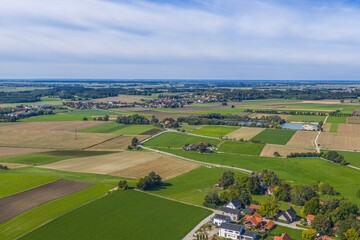 Das Alpenvorland n&ouml;rdlich des Ammersee rund um Geltendorf in Oberbayern aus der Vogelperspektive