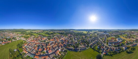 Wolkenloser Sommertag in Pfreimd im Naturpark Oberpf&auml;lzer Wald in Nordbayern