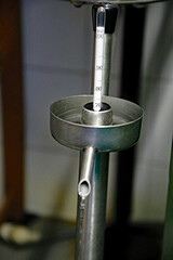 Auslauf beim Schnapsbrennen