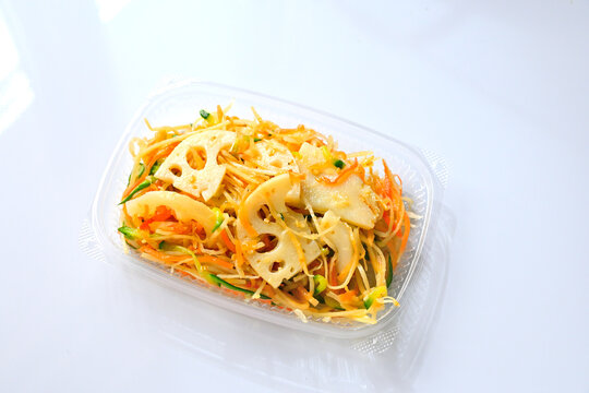 日本食　ごぼう　蓮根　さらだ　惣菜
サイドメニュー