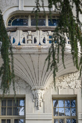 Ornate Art Nouveau Facade with Sculpted Balcony Detail © Mirko