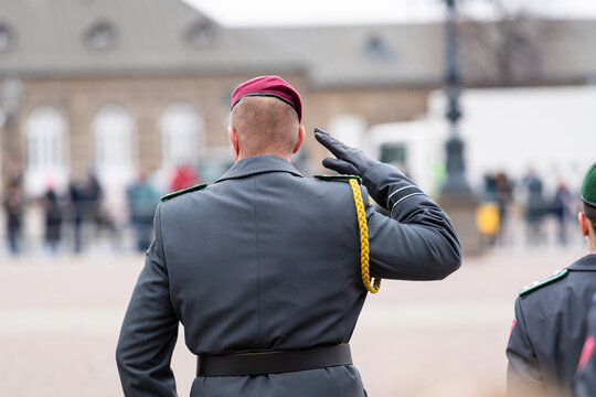 Meldung an den Vorgesetzten