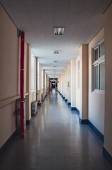 오래된 건물의 복도