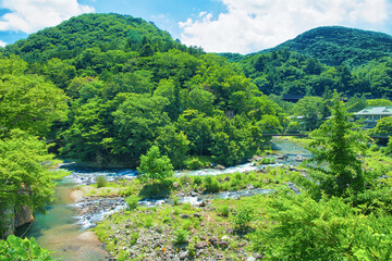 栃木県那須塩原市　塩原温泉に流れる箒川の風景