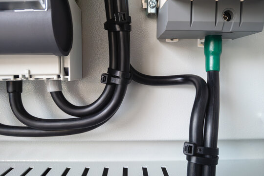 Keep the wiring in the control panel tidy with cable ties.
