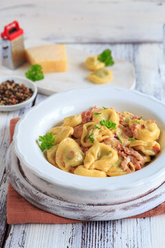 Tortellini in Schinken Sahne Sauce