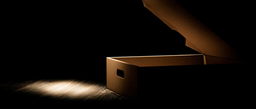 premium burger delivery box mockup hero layout, dramatic side lighting, dark background, large empty headline space