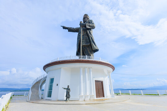 Oputa Yi Koo statue building in Kotamara november 27, 2025 in baubau city southeast sulawesi