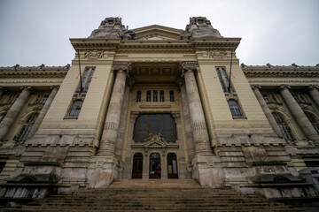 Fototapeta premium Abandoned Palace in Budapest, Hungary – Derelict Historic Television Headquarters, Urban Decay Architecture, Forgotten Cultural Landmark, Empty Neo-Renaissance Building Exterior