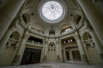 Obraz premium Abandoned Palace in Budapest, Hungary – Derelict Historic Television Headquarters, Urban Decay Architecture, Forgotten Cultural Landmark, Empty Neo-Renaissance Building Exterior