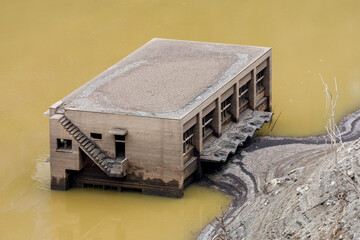 早明浦ダムの旧大川村役場