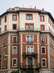 Obraz premium Old building along Via Boccaccio in Milan, Italy