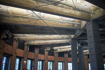 Modern Exhibition Space with Industrial Loft Design