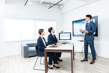 ビジネス・会議・プレゼン重視