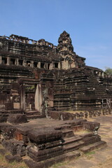バプーオンのピラミッド式寺院