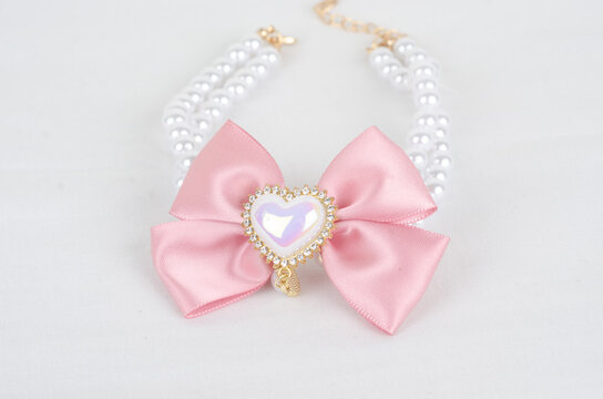 collar , perlas, blancas , jolla , lazo ,  corazon , blanco , 