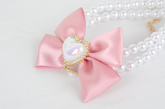 collar , perlas, blancas , jolla , lazo ,  corazon , blanco , 