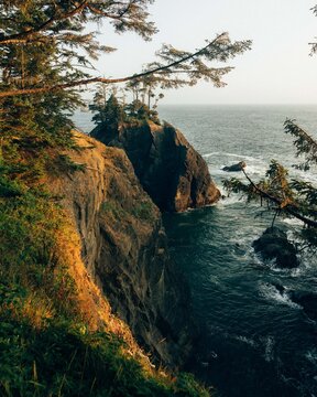 sunset on the oregon coast