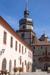 Obraz premium Festung Marienberg, the iconic hilltop fortress overlooking the city skyline and the Main River Würzburg, Bavaria, Germany