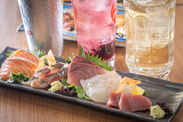 居酒屋の料理の雰囲気