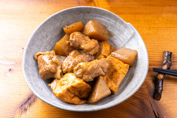 豚肉と厚揚げの味噌煮