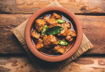 Sri lankan style fish curry