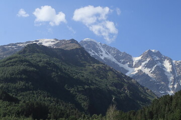 Fototapeta premium mountains in the mountains