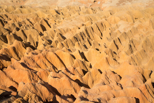 Landscape due to its unique rock to penetrated or punctured is call grand canyon. Geological changes processes from Rain Erosion Soil ,Subsidence and Collapse  at arid area .
