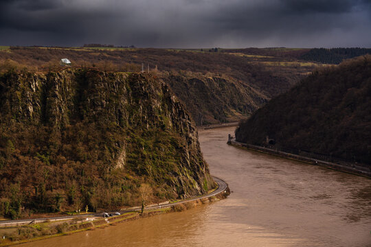 Blick auf die Loreley, Aussichten in Sankt-Goar Biebernheim, Februar 2026